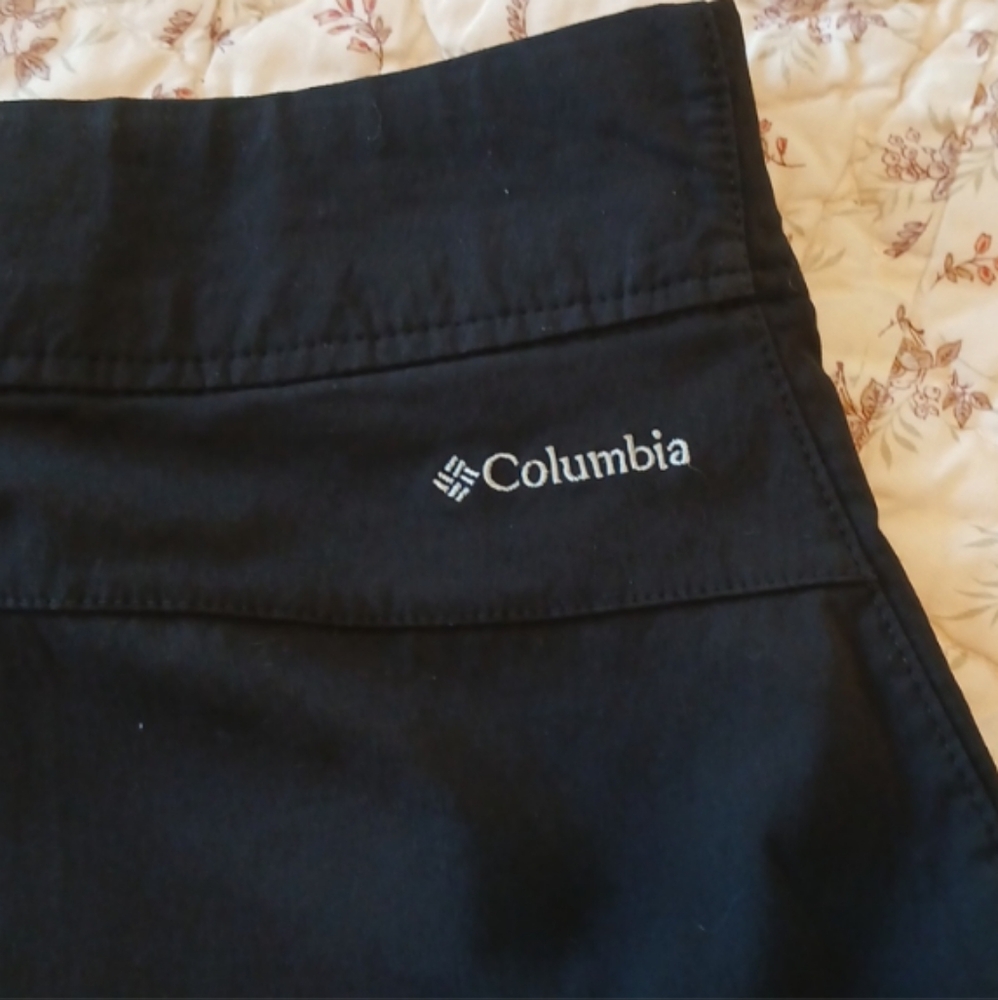 Columbia Shorts Size 16